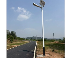 和田节能太阳能路灯厂家